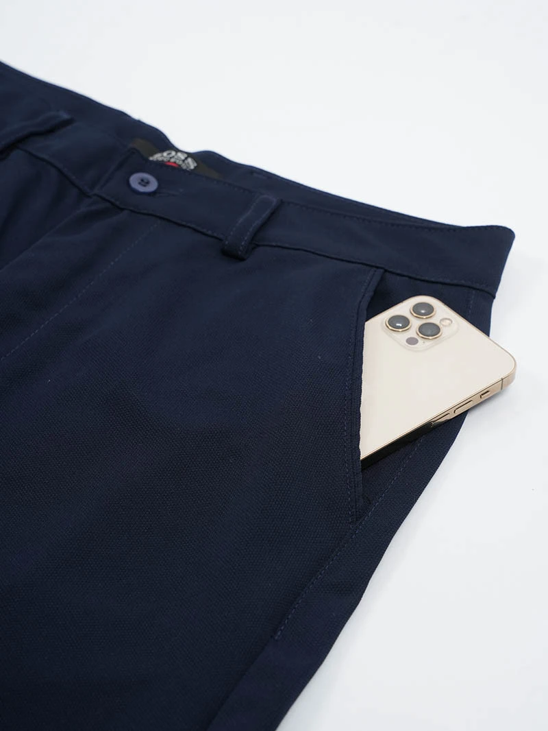 PACK DE 3 PANTALONS BOSS Classique --- L’élégance professionnelle