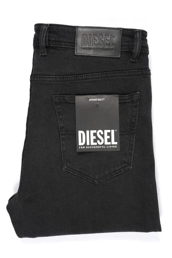 3 Jeans Diesel Premuim 100% coton - Coupe Normale Ref-DP44190