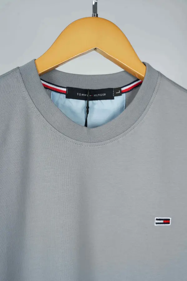 T-Shirt Tommy Premium – Essentia MultiColor Ref-TH1V610