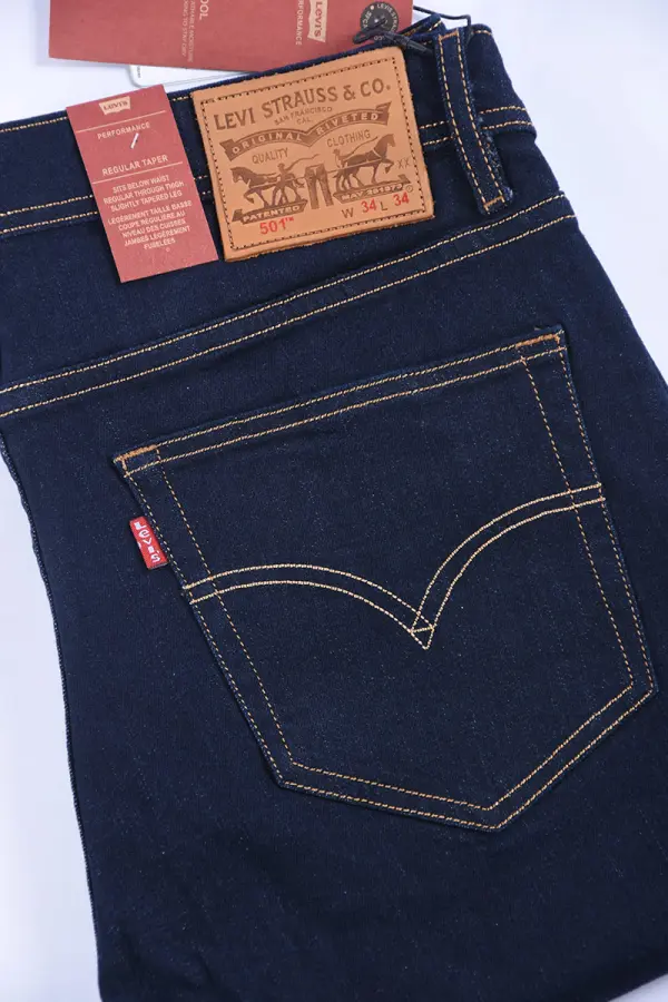 Jean Levi’s Coupe Normal Ref-LV34431 ( Brut )