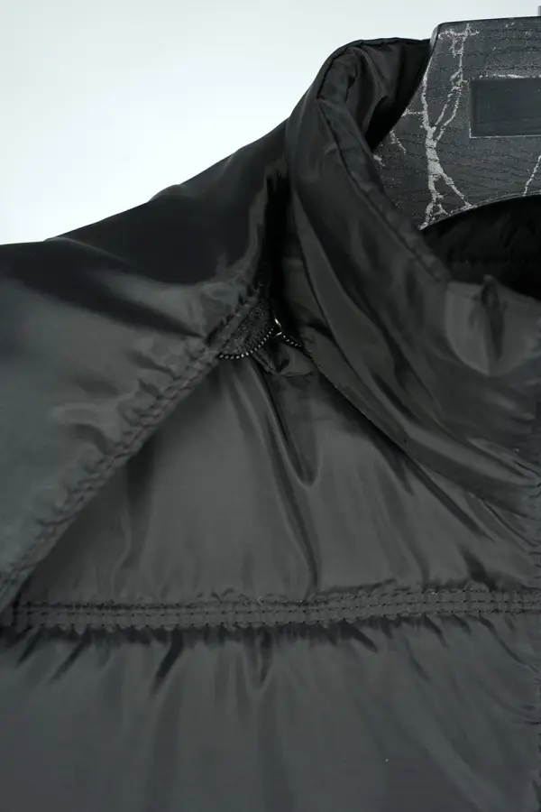 Doudoune Prada Sans Manches Homme Ref: DSM-901 (Capuche Amovible)