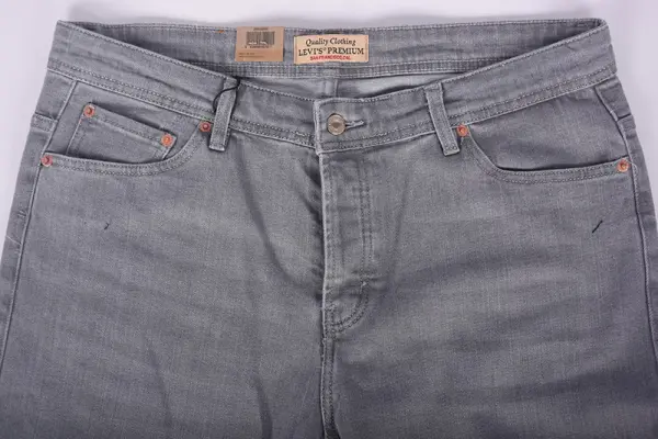 Jean Levi's Coupe Normal  Ref-LVG7717 ( Gris clair )
