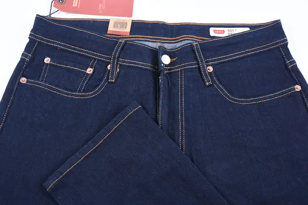 Jean Levi’s Coupe Normal Ref-LV34431 ( Brut )