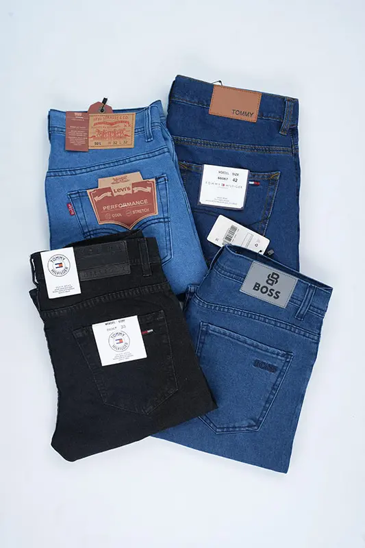 Pack 3 Jeans confortable Couleurs Variées  450 dhs Ref-BG522L