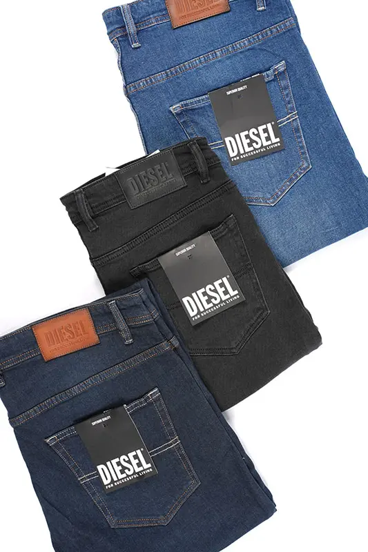 3 Jeans Diesel Premuim 100% coton - Coupe Normale Ref-DP44190