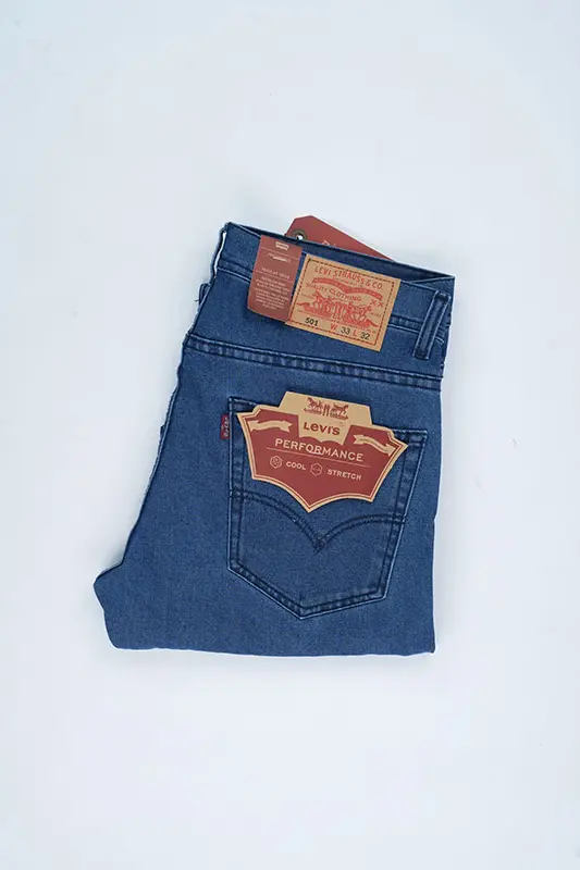 2 Jeans  Levi's Homme 501 Bleu jeans & Bleu sky Coupe Normal Ref-CD322H