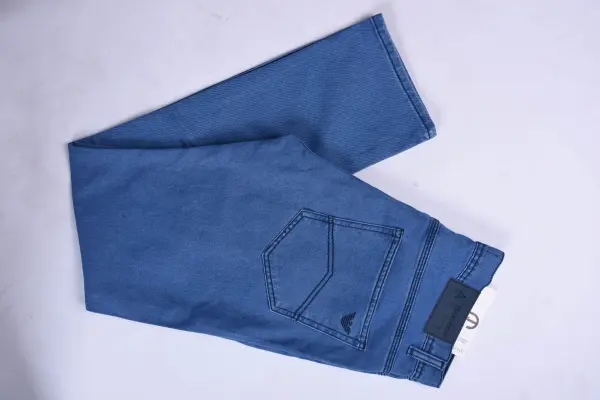 Pack Jeans 3 Couleurs Variées  450 dhs Ref-PDC012