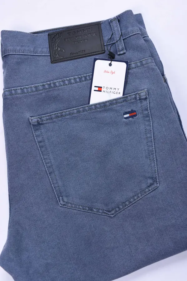 Pack de 3 jeans Tommy Coupe Normal Ref-DFD9001 ( Gris - Noir - Bleu )